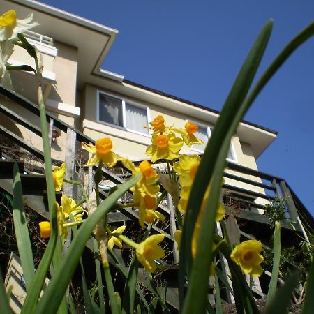 Chiisana Hotel Hanaikada Ito  Exterior foto