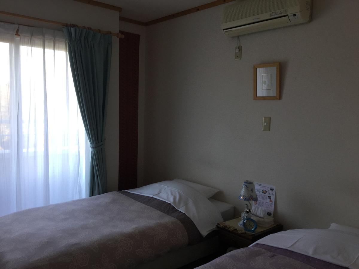 Chiisana Hotel Hanaikada Ito  Exterior foto