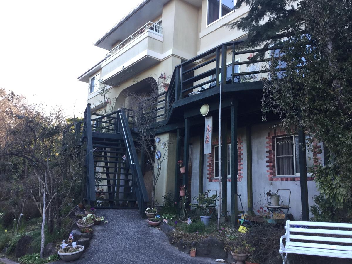 Chiisana Hotel Hanaikada Ito  Exterior foto